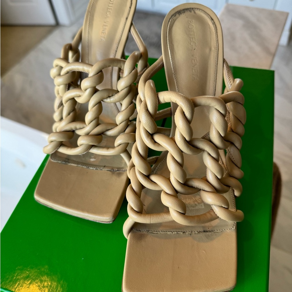 Bottega Veneta lambskin caged mule sandals